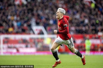 加盟蓝军?罗马诺报道切尔西有意加纳乔 球员本人点赞