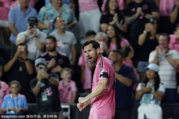 不靠谱转会:切尔西强购维尼修斯 利物浦短期租借梅西