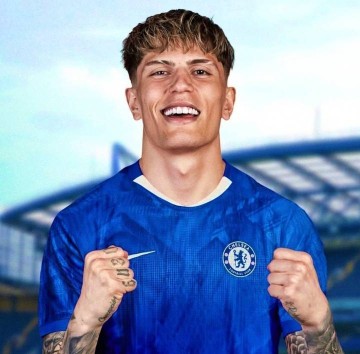 要价降至4000万镑!英媒:加纳乔渴望加盟切尔西,蓝军在为此努力