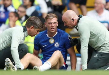 切尔西前锋德尔普受伤三个月,无缘欧冠首战,吉乌接替出战