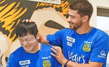 触底反弹!樊振东德甲首次二连胜,他赛后坦言全靠这两位“贵人”