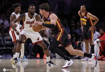 阿德巴约25+10希尔德空砍31分 热火胜老鹰