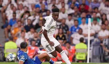 姆巴佩成为皇马新国王,维尼修斯或只能打替补?