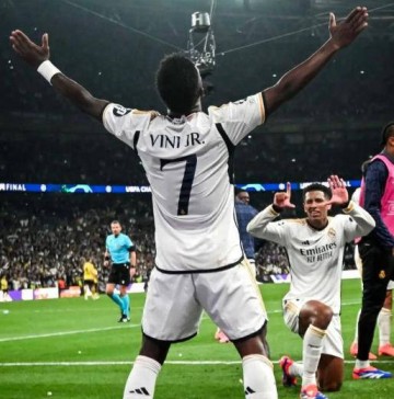 皇马困境!前锋成笑柄,2亿巨星沦落竞争之地,或酝酿离队